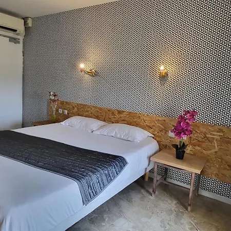 Nestor Hotel